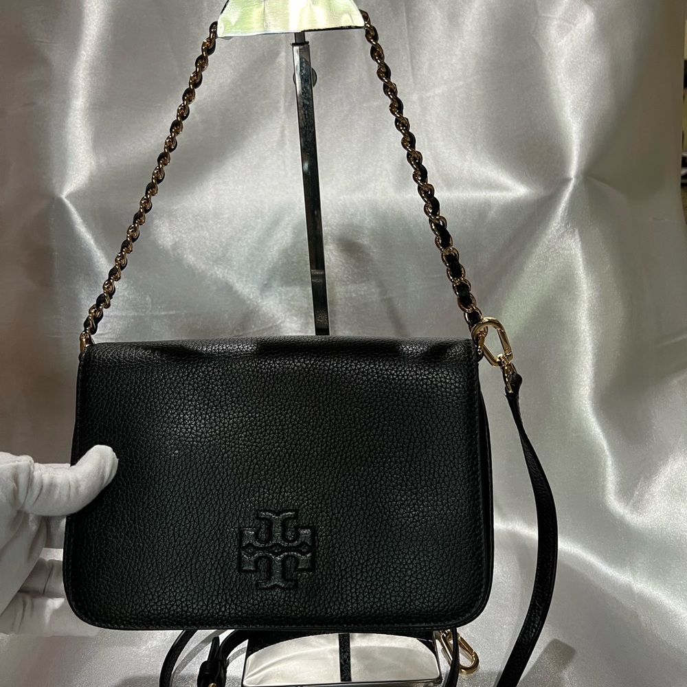 Tory Burch Thea Clutch ~ Black Mint Condition